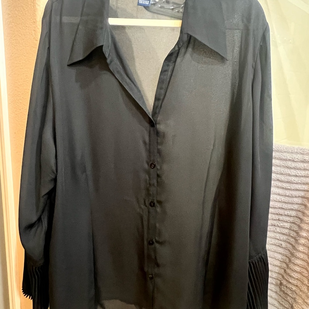 #42 Sheer plus size black blouse 22/24